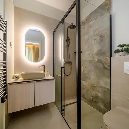 Kostela Luxury Casa de hóspedes 4*