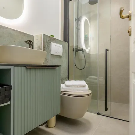 Гостьовий будинок Kostela Luxury 4*