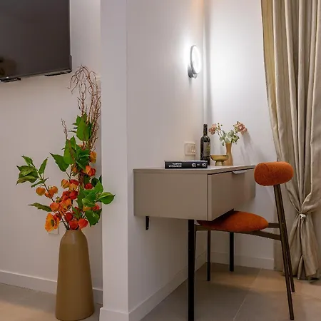 Гостьовий будинок Kostela Luxury 4*